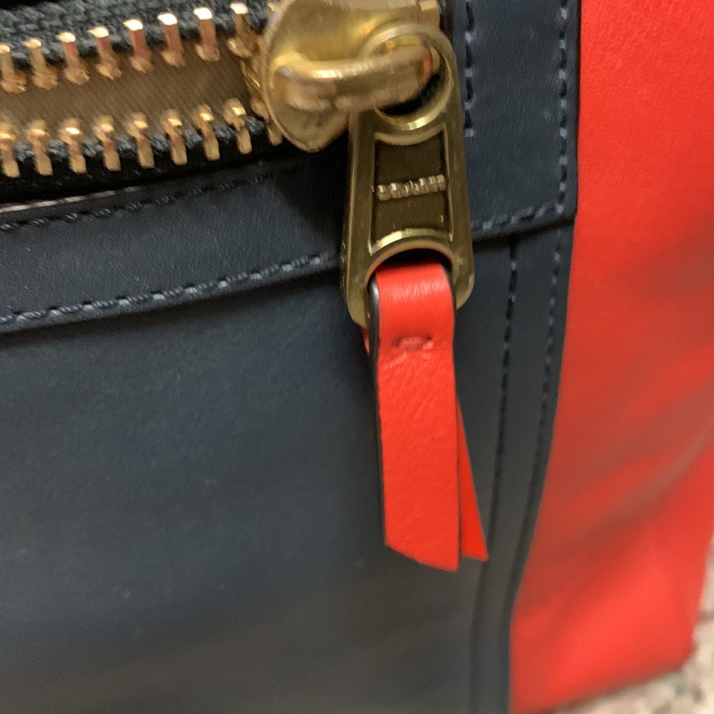 Coach tote - Picture 4 of 13